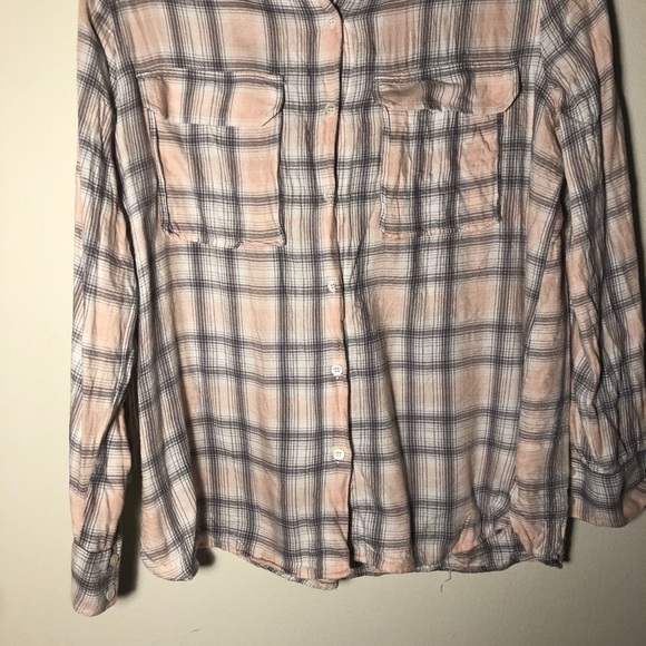 Two by Vince Camuto | Soft pink plaid button-down - Picture 3 of 6